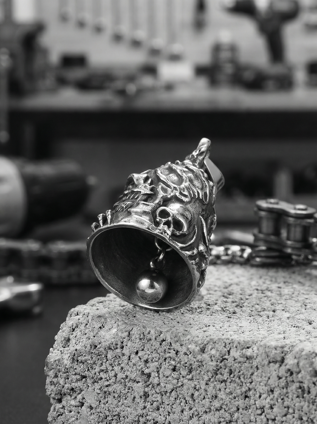 Guardian bell dragon